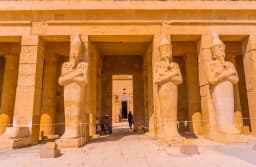 Over day tour to Luxor from Cairo by plane thumbnail 1