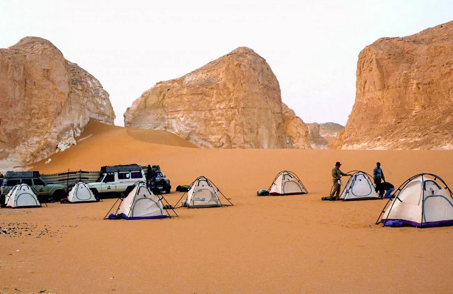 Overnight Bahariya Oasis Tour from Cairo thumbnail 4