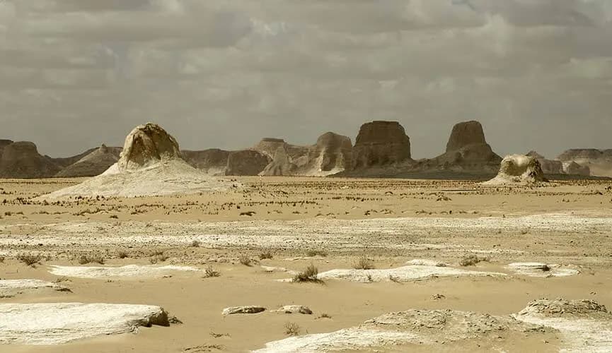 Farafra Oasis: Exploring Egypt's Oasis of Endless Charm