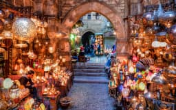 Stopover Tour to Giza Pyramids, Egyptian Museum & Bazaar thumbnail 4