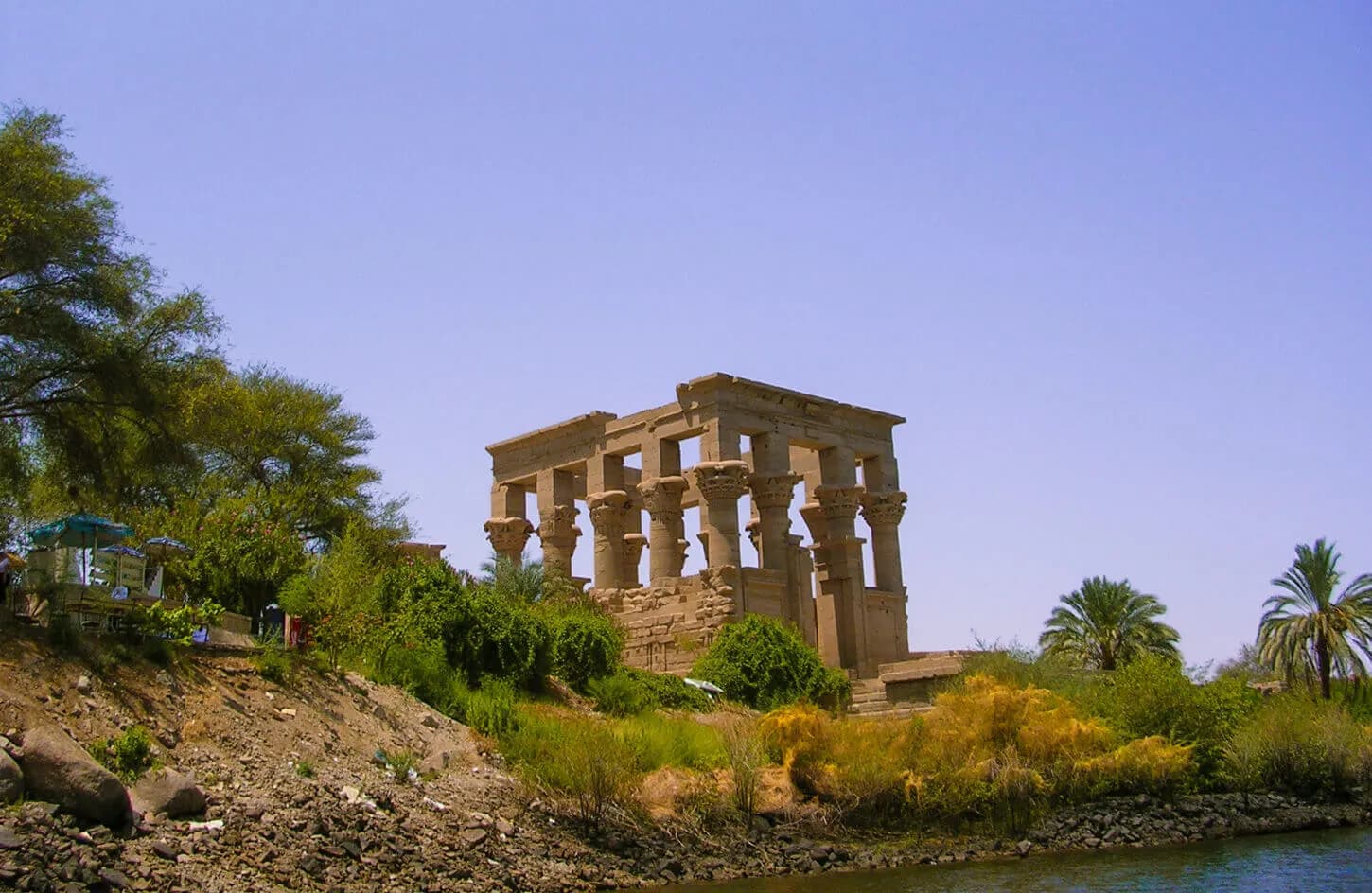 Aswan Day Tour From Luxor thumbnail 3
