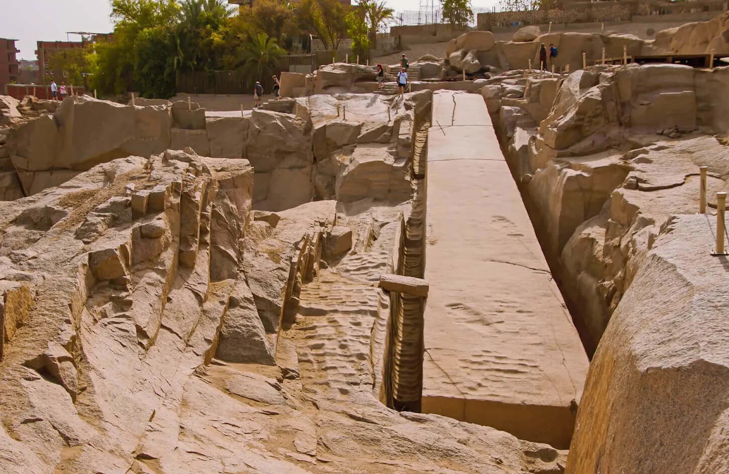 Aswan Day Tour From Luxor thumbnail 4