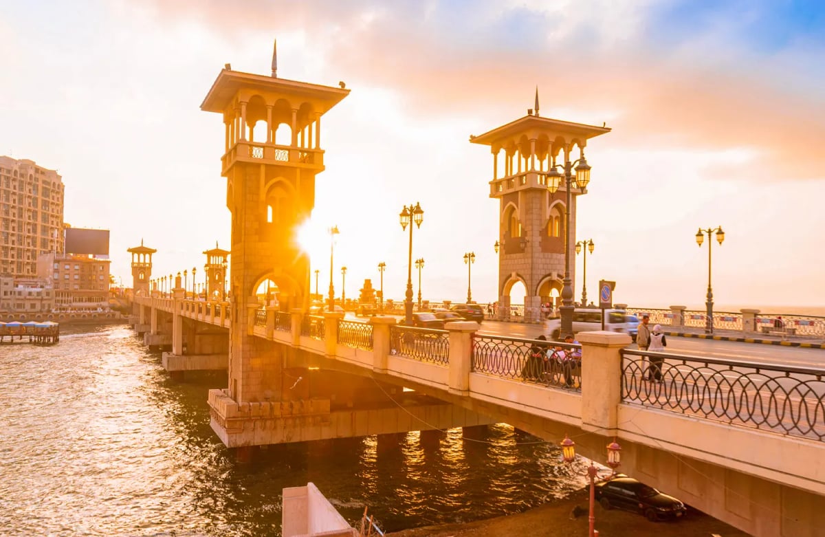 Day Tour Visiting Alexandria City 6