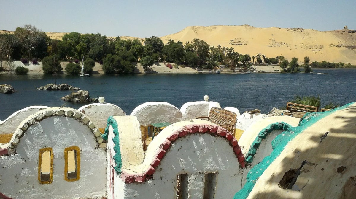 Trip to The Nubian Villages By Boat 6