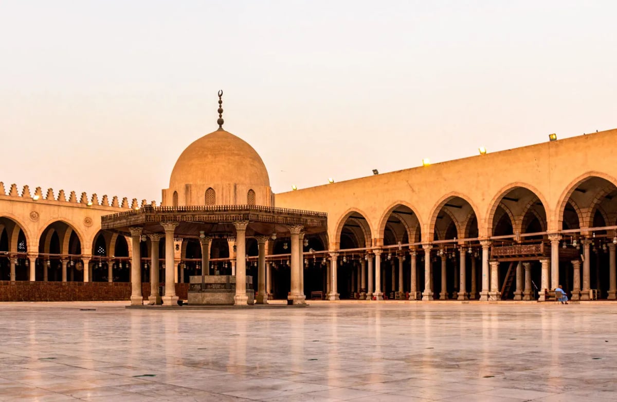 Day Tour of Islamic Cairo, Coptic Cairo, & Egyptian Museum 6