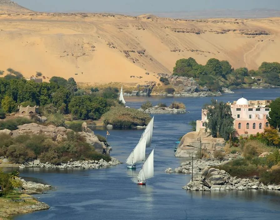 Trip to The Nubian Villages By Boat 2