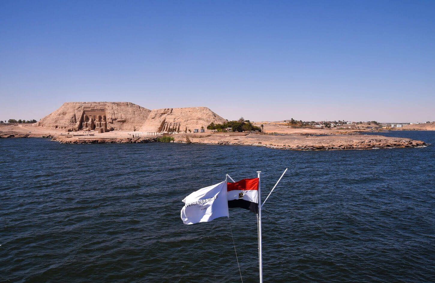 A-wonderful-snapshot-of-abu-simple-Temple-from-nile-cruise