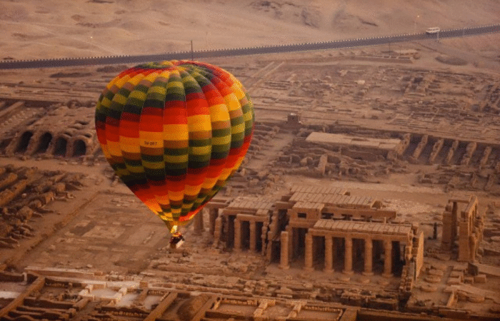 Hot air balloon in luxor